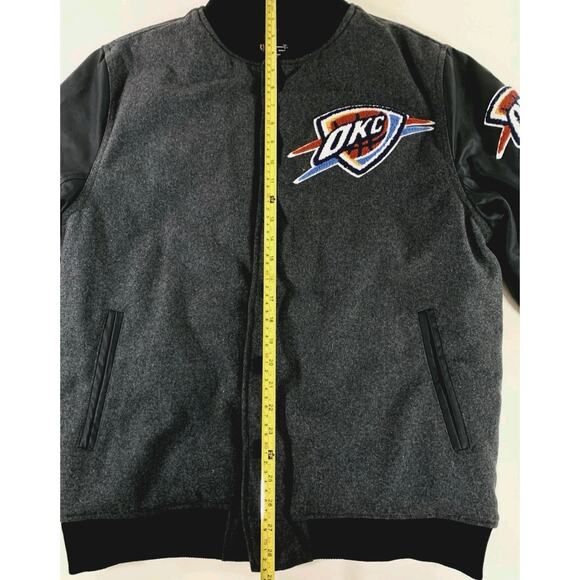 Ultra Game OKC NBA Varsity Jacket Men's Medium Embroidered Logo Quilted Lining - Picture 9 of 14